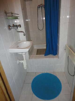 Проживание в семье Ostoja pod Tatrami Поронин Четырехместный номер с общей ванной комнатой-6